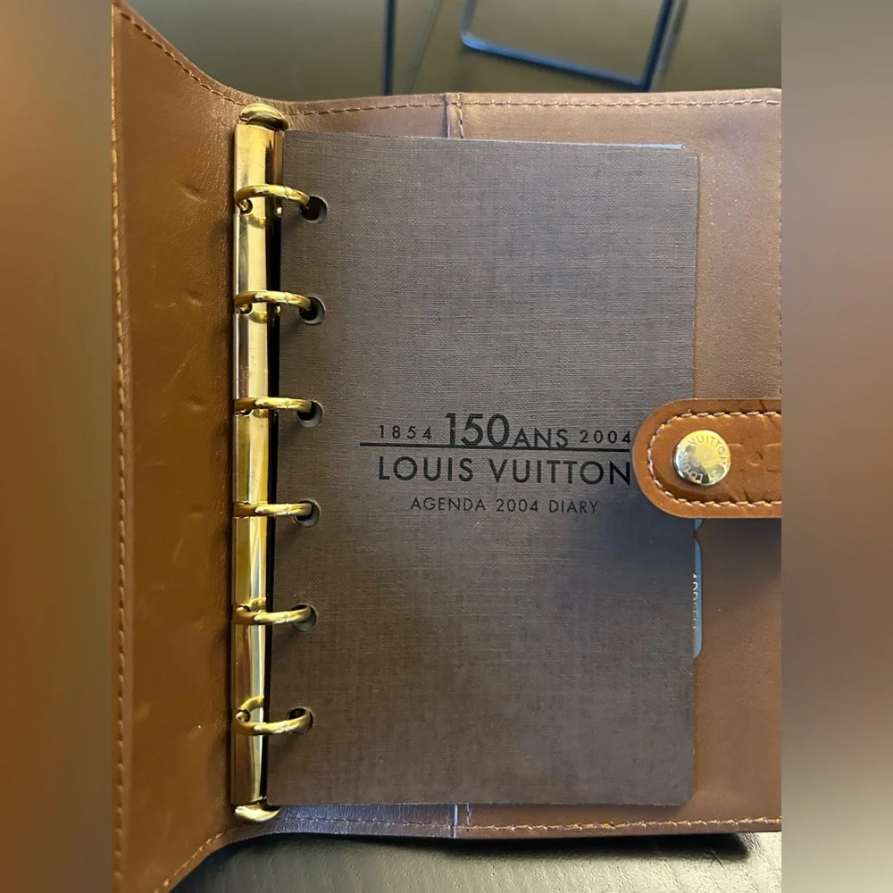 Louis Vuitton Vernis BRONZE agenda pm EUC with COA - Picture 9 of 14